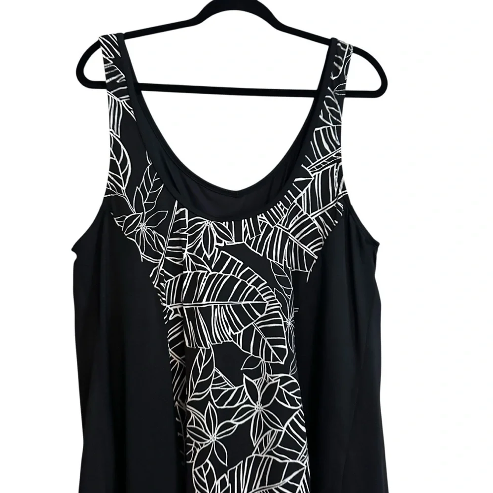 Tropical Escape Black and White Swim Dress Size 24W - Picture 6 of 6